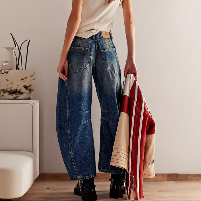 Judy Mid Rise Barrel Jeans